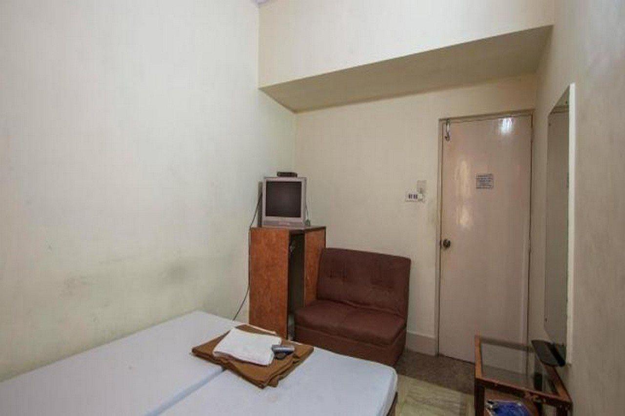 Hotel Suriya International Ченай Екстериор снимка